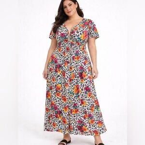 Betsey Johnson for Torrid - Leopard Floral Maxi Dress Short Sleeve Size 20
